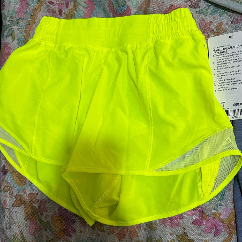 BNWT Hotty Hot Lined 4”